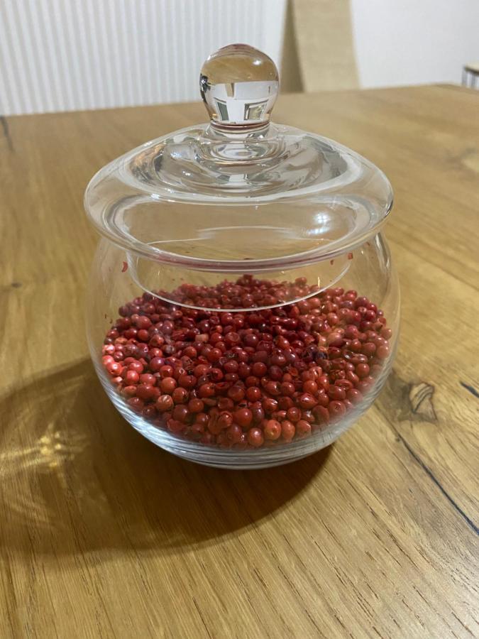 Pepper Apartment