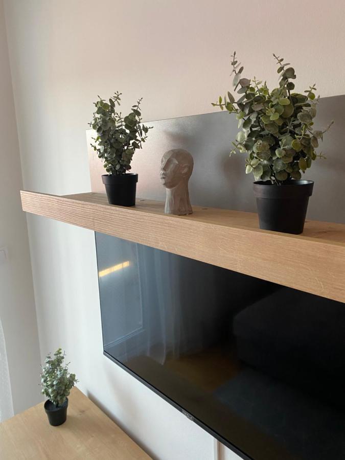 Pepper Apartment *